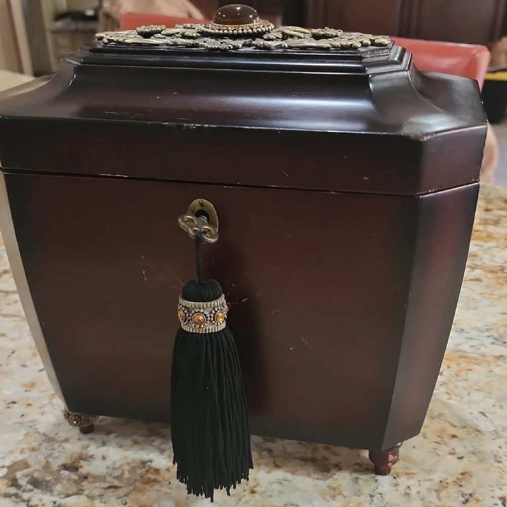 Bombay Company Vintage Ornate Wooden Jewelry Box with Black Tassel Key - Picture 1 of 15